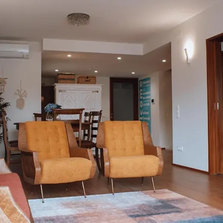 Rota - Opo Airport House Homestay Maia (Porto)