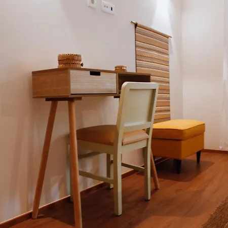 Rota - Opo Airport House * Maia (Porto)