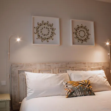 Rota - Opo Airport House Accommodatie bij particulieren